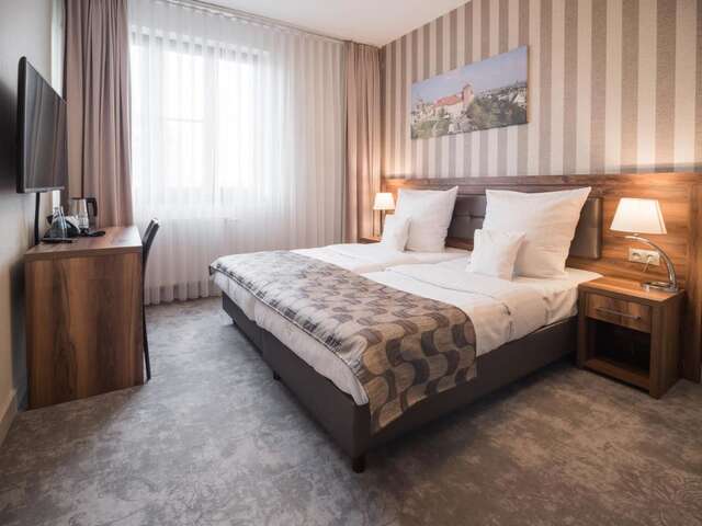 Апарт-отели Aparthotel Miodowa Краков-28